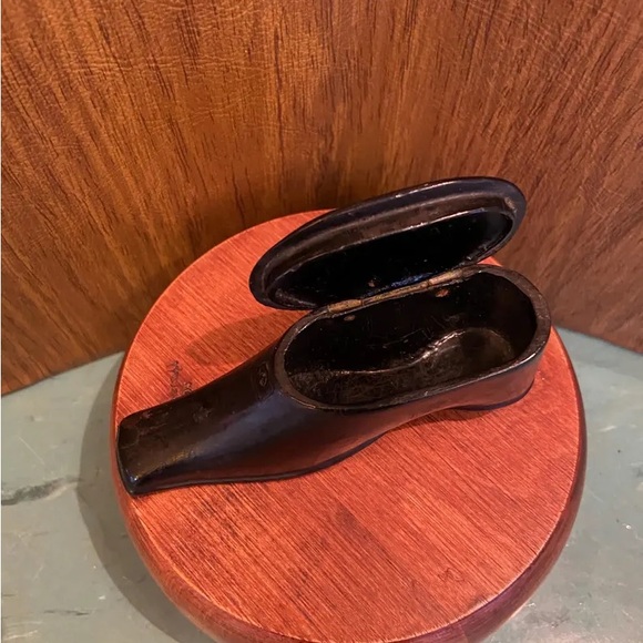 Vintage tobacco snuffer wood shoe Victorian lacquered collectible tobacciana - Picture 7 of 10